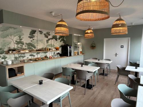 Kyriad Martigues Ecopolis - image 11