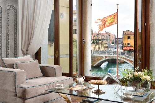 Swan DolceVita Prestige Stay - Canal View & Exclusive Experience, Venedig (Foto 4)