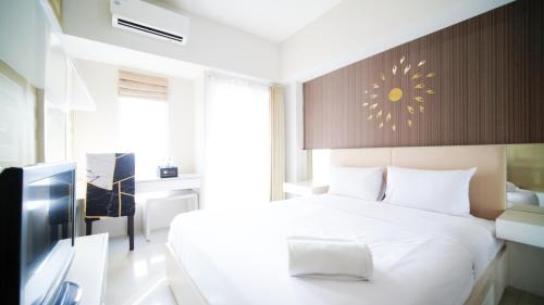 Best Choice and Comfy Studio at Orchard Supermall Mansion Apartment By Travelio, Surabaja