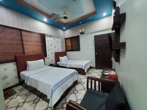 Karachi Guest House - image 13