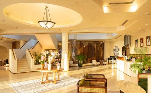 Majestic Cove Hotel - Formerly Le Méridien Fairway, Dubaj