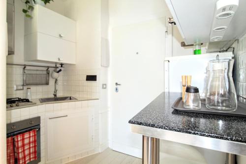 Casa di Lola Metro Conca d' Oro, Roma (foto 6)