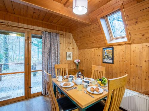 Chalet Birchwood Cottage by Interhome in Tomich