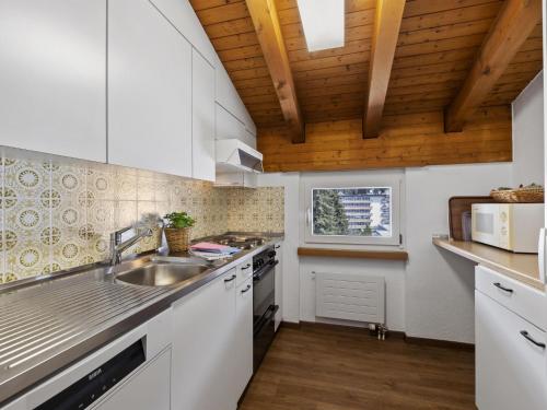 Apartment A301 by Interhome in เล็นเซอไฮเดอะ