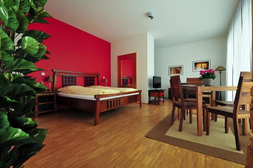 Heldts Aparthotel - image 2