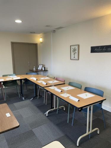 Campanile Poitiers - image 14