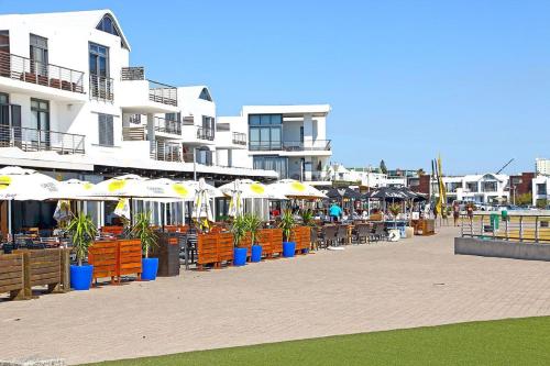Eden on the Bay 106 - main image