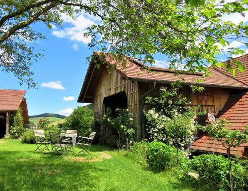 Kert, Hernis-Höfle (Hernis-Hofle) in Elzach