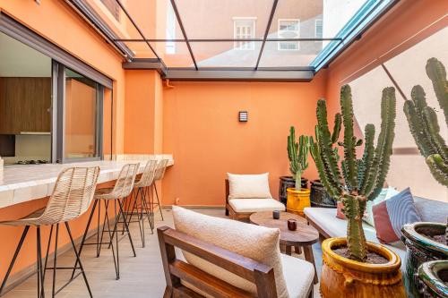 Duplex Luxury and Comfort in Heart of Gueliz - image 12