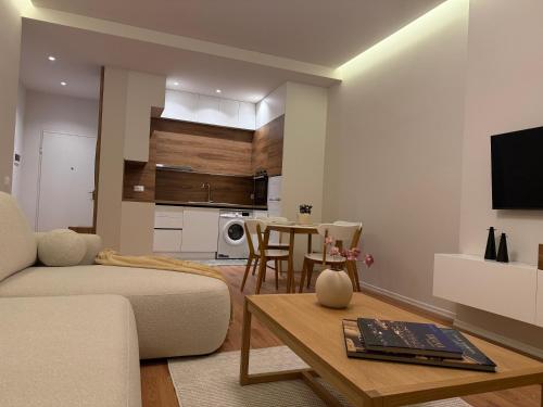 Refined city stay, Tirana (fotografie 4)