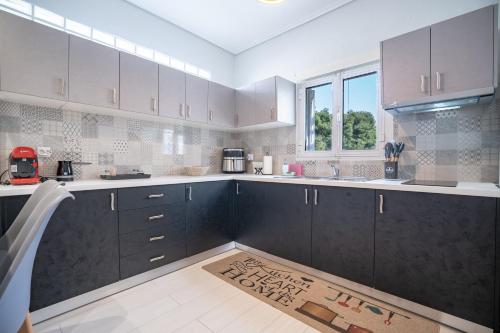 Oikia in Agia Paraskevi