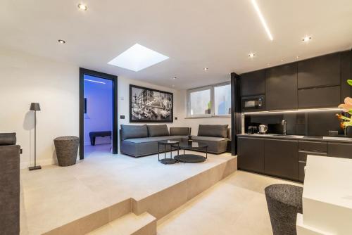 JOIVY Borghese Luxury Suite, Rome (photo 2)