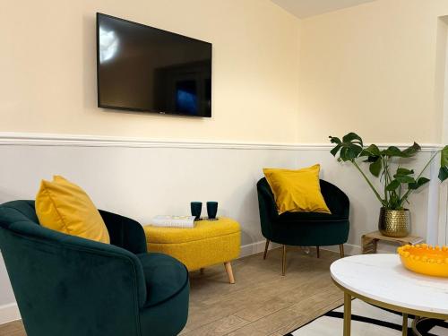 Large House for 21 - Nottingham City in 倫頓