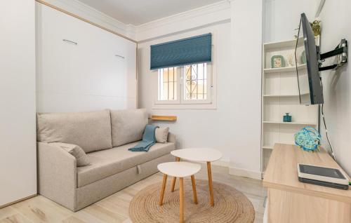 Apartment room in Beautiful Apartment In Fuengirola
