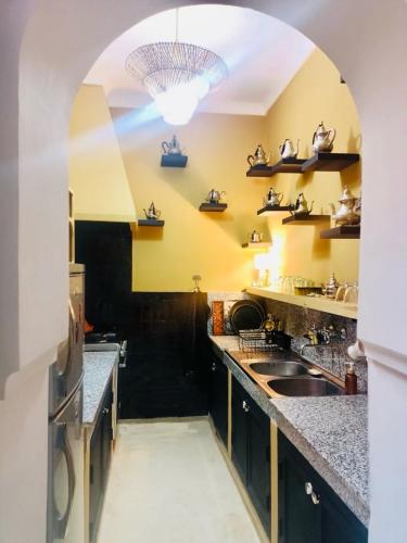 DarDabakech proche Jemma el Fna souk riad centre Medina - Maison entière de 2 à 6 personnes possibilité 3 chambres - main image