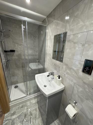 Chogan City Stays - image 5