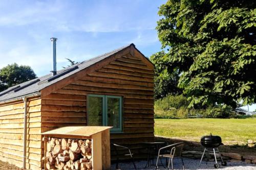 Bream Barn - sea view, woodburner, easy walk to the beach, parking, full kitchen, Falmouth (foto 9)