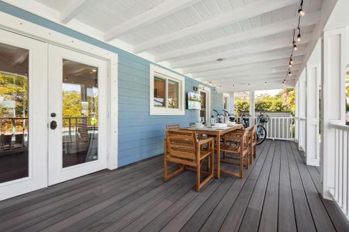 Blue Banyan Boathouse in East Naples