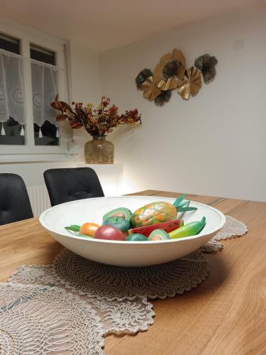 Luxus Apartment KFJ in โฮเอเนมส์