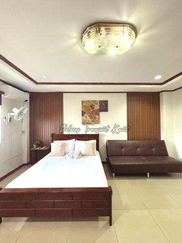 Palmas Transient Kawit in Cavite City