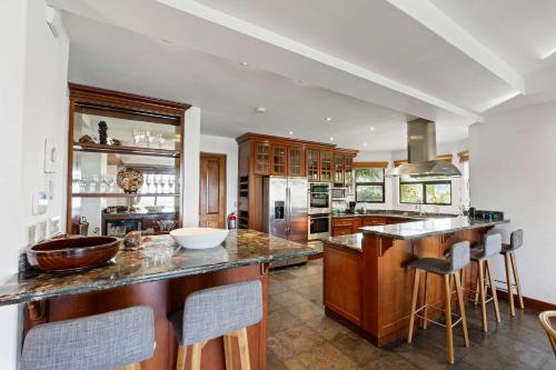 Spectacular Ocean Views Infinity Pool