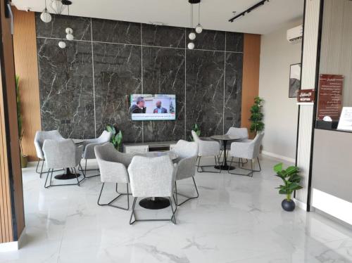 اجنحة نزيل in Tabouk