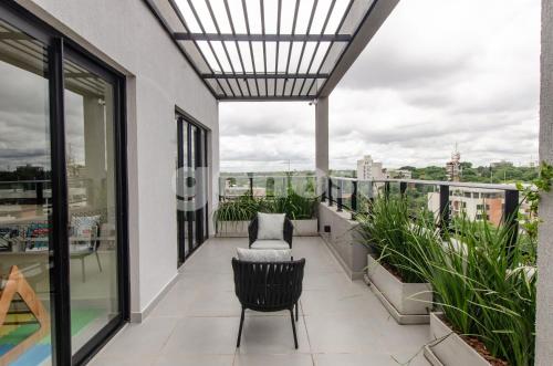 Luxe 2 Bedroom Apt In The Heart Of Villa Morra in 馬里亞諾羅克阿隆索