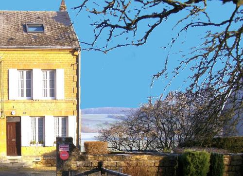 Les rosiÈres (Les rosiEres) in Sapogne-et-Feucheres (Alsace)