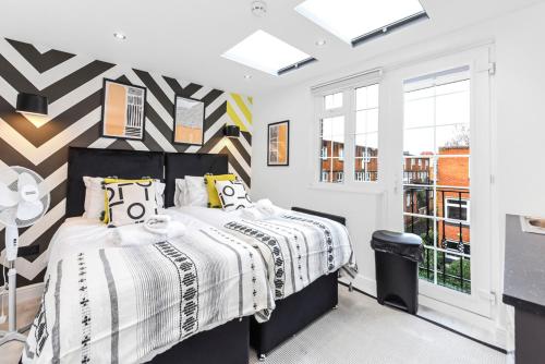 Funky London Studio, Comfort Meets Style, Londyn