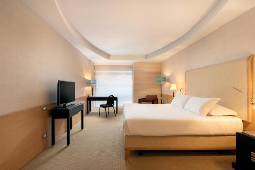 1 queen bed
