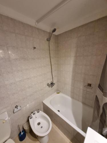 Apartment image 2