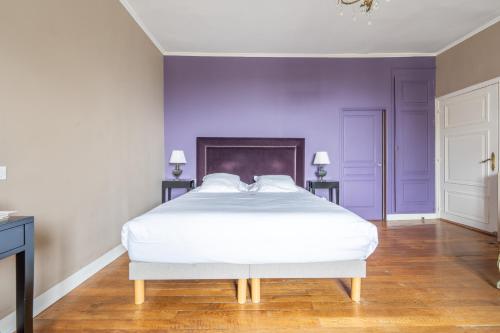 2 bedrooms, 3 beds