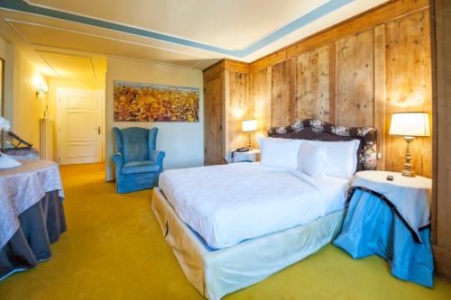 room detail thumbnail 1