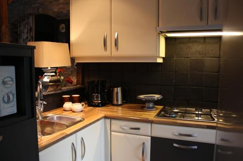 مطبخ, Maison A La Mer in Retranchement