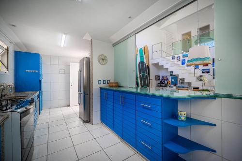 مطبخ, Bz79 Casa com Piscina e Sauna 180 metros da Praia! in ماغونهوس بيتش