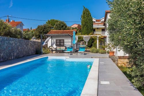 Hundefreundliche und strandnahe Villa mit Meerblick, Privatpool, Grill