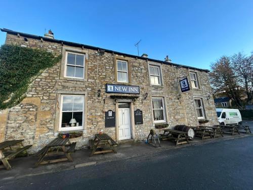 The New Inn - image 12