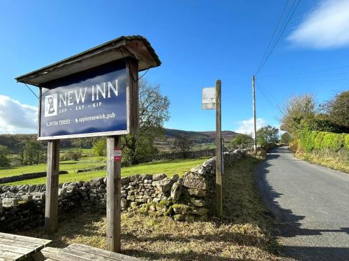 The New Inn - main image