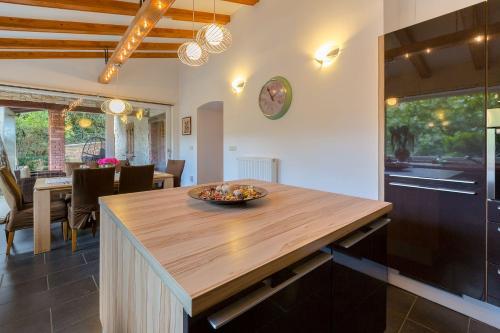 Hundefreundliche Finca mit 3 Klimaanlagen, Privatpool, Grill, Waschmaschine, Heizung in Mali Dol