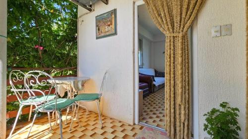 Preiswertes, hundefreundliches Apartment nur 100 Meter zum Strand