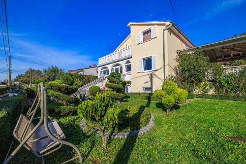 Hundefreundliches Apartment mit Grillbereich, Privatparkplatz, WiFi in ruhiger Lage in Barci