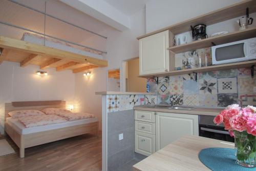 Bezauberndes Studio-Apartment nur 200 Meter zum Strand mit eigener Galerie