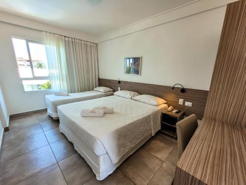 1 double bed, 1 twin bed