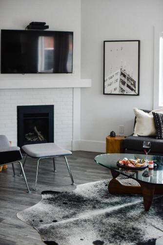 The VanderMarck Boutique Hotel Room Type - Deluxe King Suite
