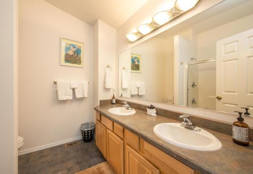 River Ranch-River/Mt Vw-2BR/2B - image 5