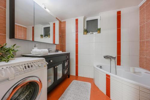 Seafalios Villa - image 8