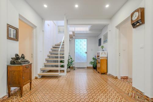 Seafalios Villa - image 6