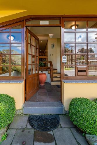 Rosa Edificio Vale Real, Gramado (photo 2)