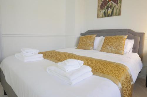 Sweet home at Sunnyside Suite 1 in Surrey, Canada