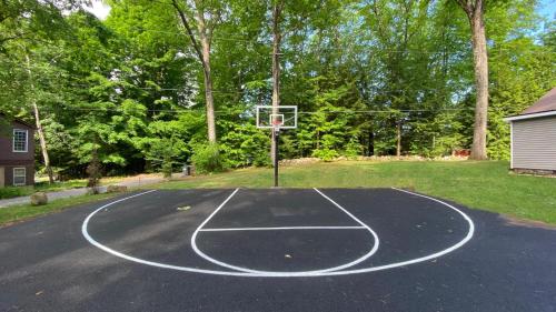 Dockside Manor - 16 F